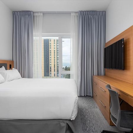 Gage Suites At Ubc Vancouver Exterior photo