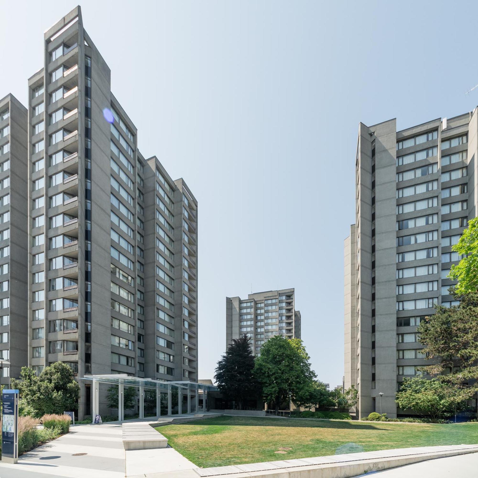 Gage Suites At Ubc Vancouver Exterior photo