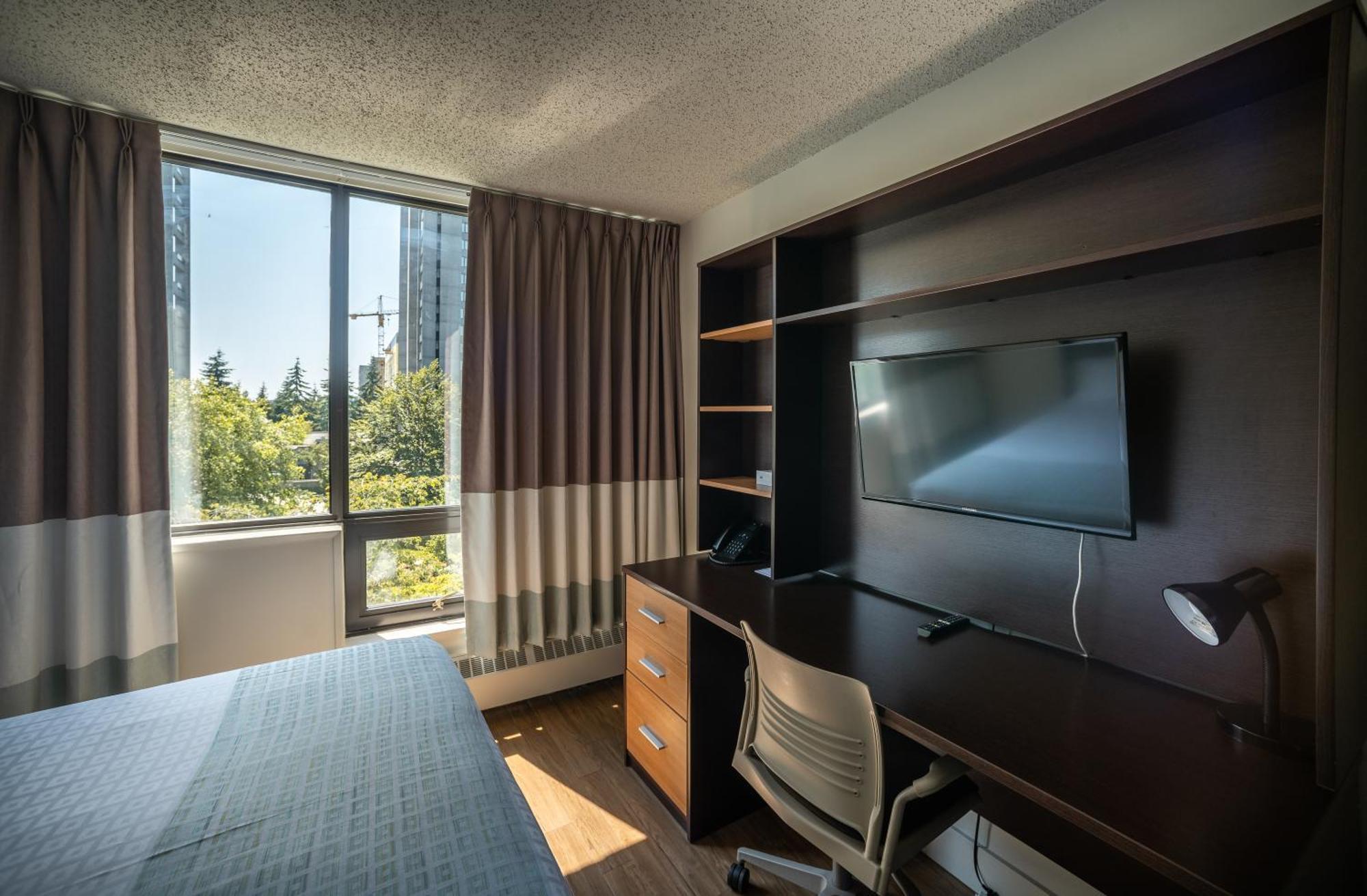 Gage Suites At Ubc Vancouver Exterior photo